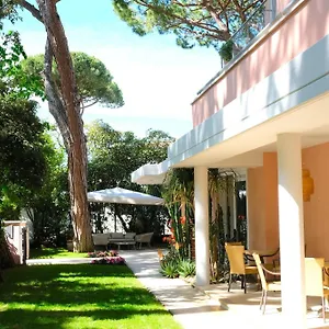 Piccolo Hotel