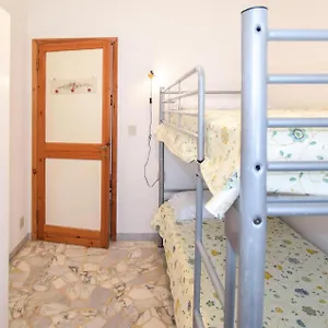  Appartamento Awesome In W/ 2 Bedrooms