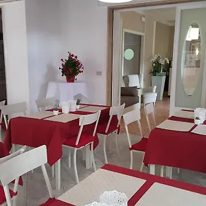 La Di Gioele Hotel