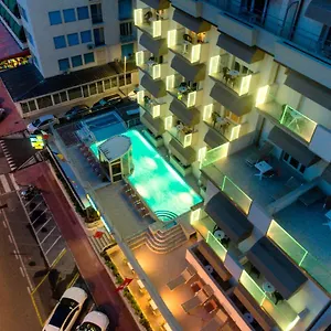 Jolanda Hotel